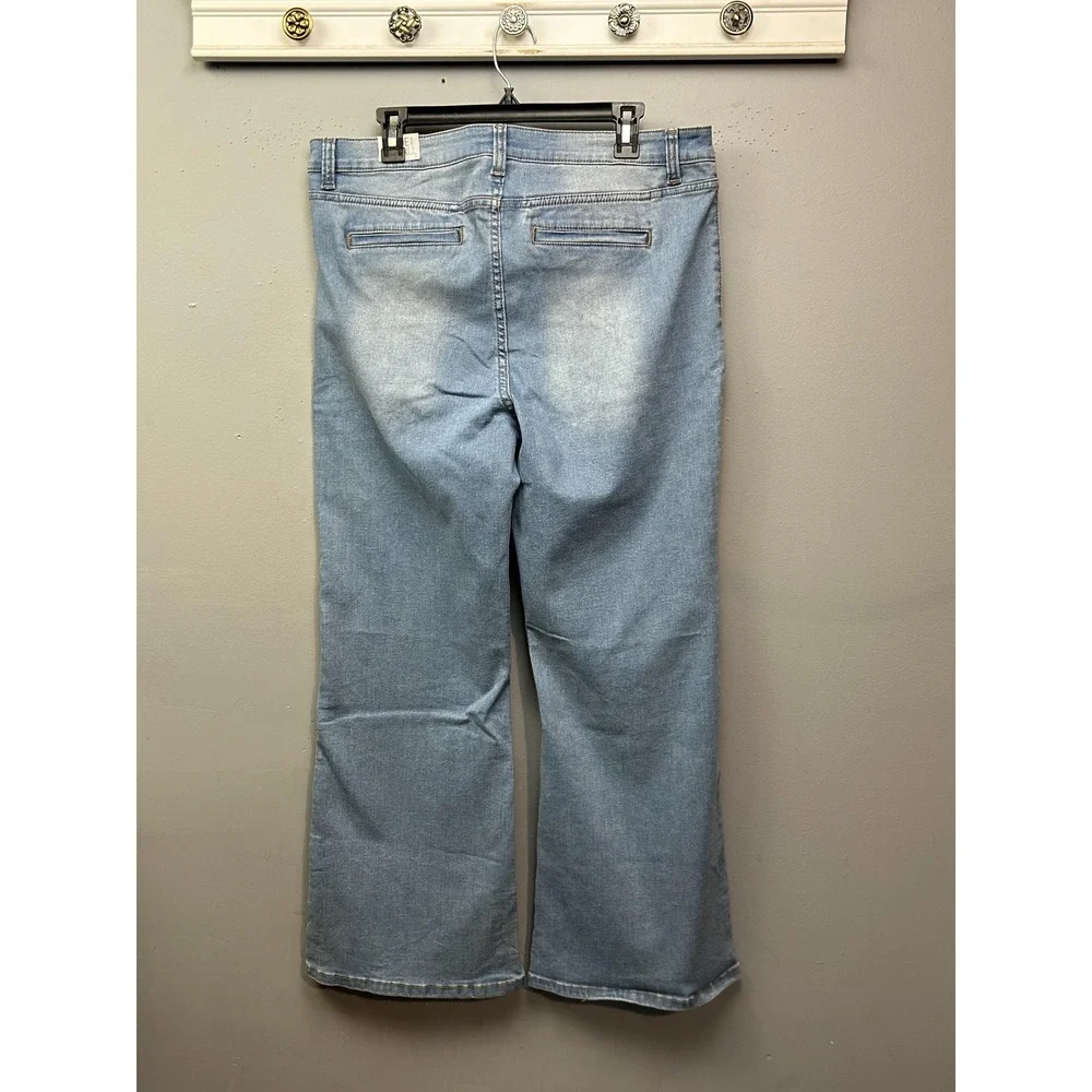 Time And Tru Jeans Womens 16 Light‎ Wash High Rise Wide Leg Patch Pocket Stretch